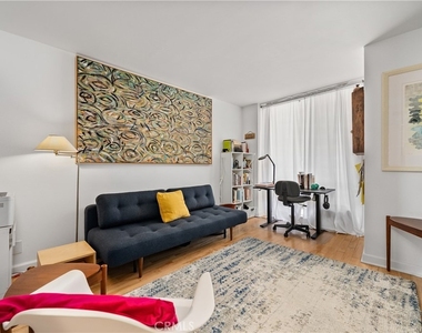 4265 Marina City Drive - Photo Thumbnail 16