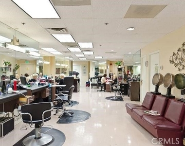 4265 Marina City Drive - Photo Thumbnail 27