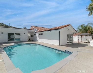 4316 Topanga Canyon - Photo Thumbnail 28