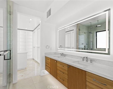 1724 Bluff Place - Photo Thumbnail 18