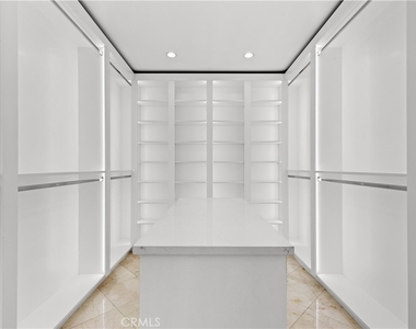 1724 Bluff Place - Photo Thumbnail 19