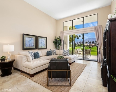 54137 Oak Hill - Photo Thumbnail 13