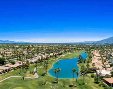 54137 Oak Hill - Photo Thumbnail 2