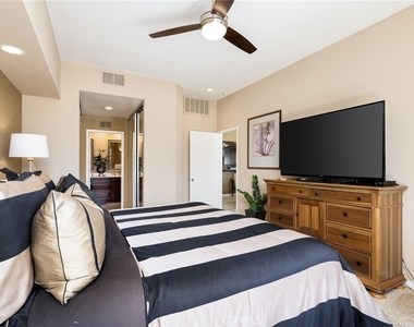 54137 Oak Hill - Photo Thumbnail 19
