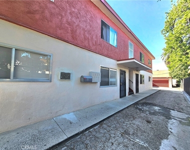 1651 E 42nd Street - Photo Thumbnail 1
