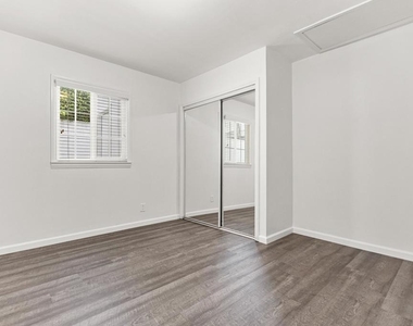 7845 Hillrose Street - Photo Thumbnail 13