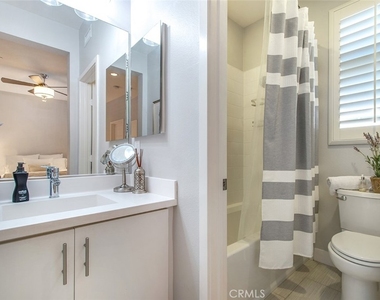 10 Brownstone Way - Photo Thumbnail 23