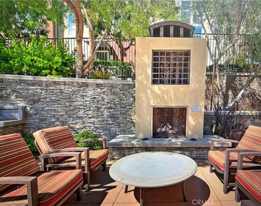 10 Brownstone Way - Photo Thumbnail 26