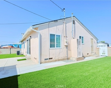 1113 S Pine - Photo Thumbnail 6