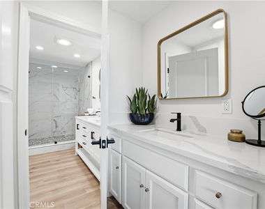 83 Palm Beach Court - Photo Thumbnail 27