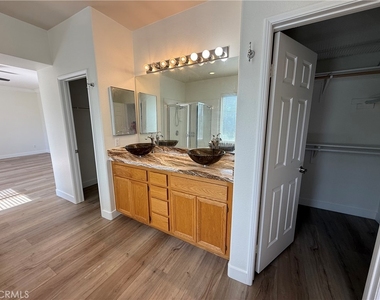 3299 Rexford - Photo Thumbnail 20
