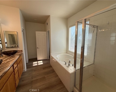 3299 Rexford - Photo Thumbnail 18