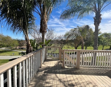 3299 Rexford - Photo Thumbnail 4