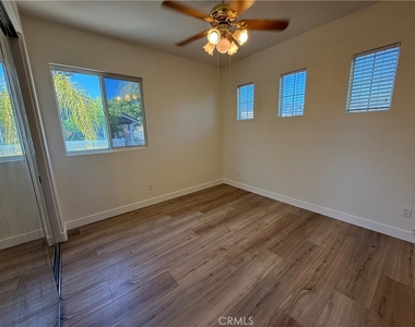 3299 Rexford - Photo Thumbnail 27