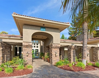 1035 La Terraza Circle - Photo Thumbnail 30