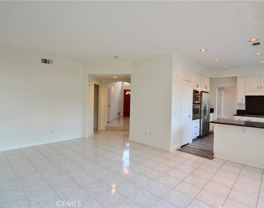 39 Tanglewood - Photo Thumbnail 8