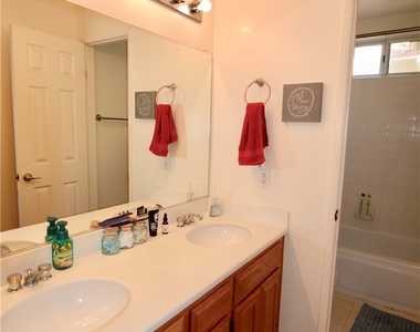 39 Tanglewood - Photo Thumbnail 25