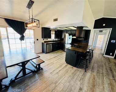 8274 Madera - Photo Thumbnail 23