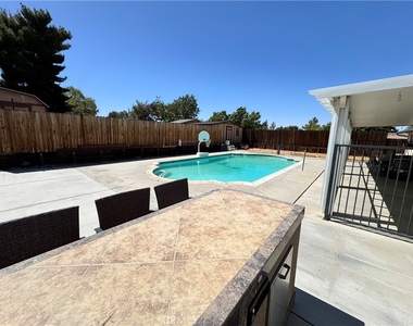 8274 Madera - Photo Thumbnail 6