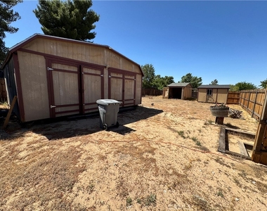 8274 Madera - Photo Thumbnail 4