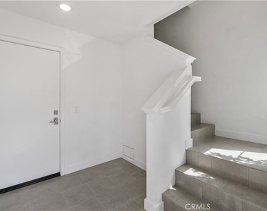 1632 Doheny Way - Photo Thumbnail 16