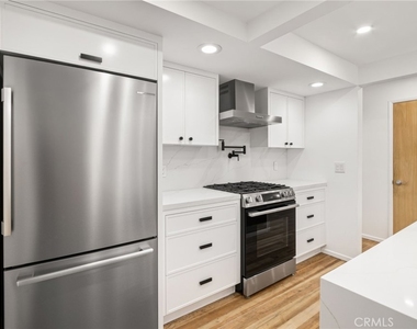 404 Prospect Street - Photo Thumbnail 6