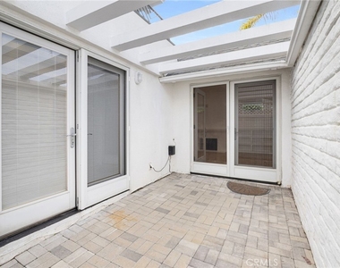 404 Prospect Street - Photo Thumbnail 11