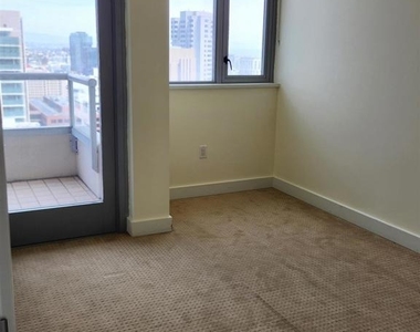 700 W E Street - Photo Thumbnail 16
