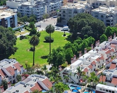 700 W E Street - Photo Thumbnail 21