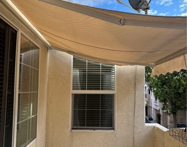 1305 Mother Lode Way - Photo Thumbnail 12