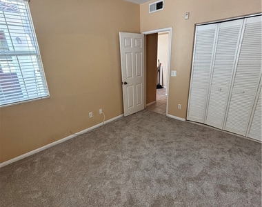 1305 Mother Lode Way - Photo Thumbnail 1