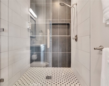 225 E Arrow - Photo Thumbnail 72