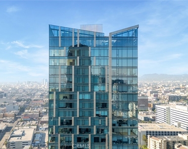 889 Francisco Street - Photo Thumbnail 1