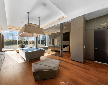 889 Francisco Street - Photo Thumbnail 16