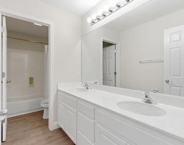 1067 Somersby Way - Photo Thumbnail 31