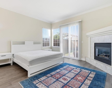1067 Somersby Way - Photo Thumbnail 24