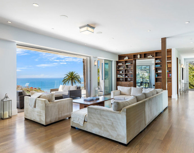 200 Arno Way - Photo Thumbnail 3