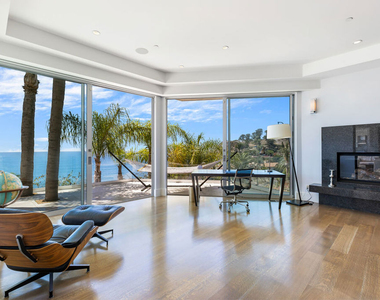 200 Arno Way - Photo Thumbnail 13