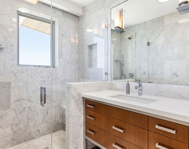 200 Arno Way - Photo Thumbnail 28