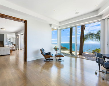 200 Arno Way - Photo Thumbnail 12
