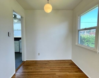 5954 W 85th Place - Photo Thumbnail 6
