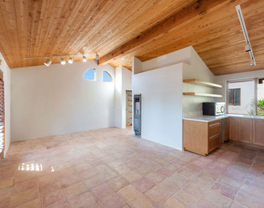 23351 Malibu Colony Road - Photo Thumbnail 28
