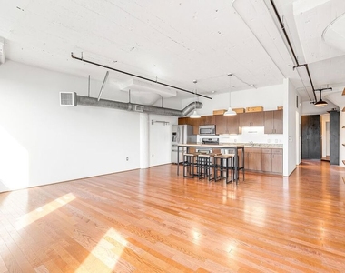 200 N San Fernando Road - Photo Thumbnail 5