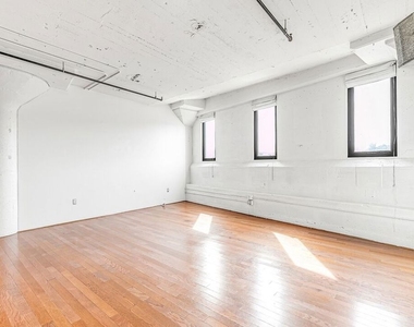 200 N San Fernando Road - Photo Thumbnail 2