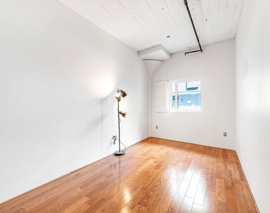 200 N San Fernando Road - Photo Thumbnail 12