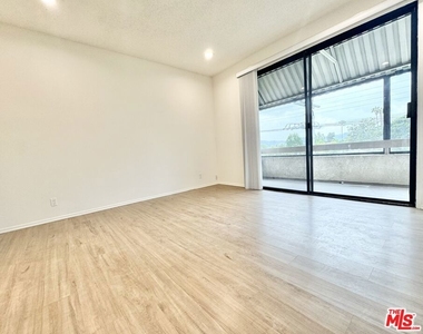 12235 Magnolia - Photo Thumbnail 3