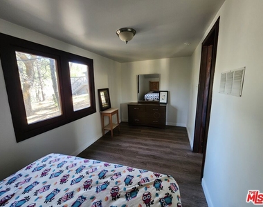 809 Talmadge Road - Photo Thumbnail 45