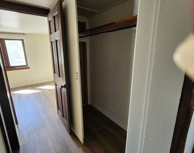 809 Talmadge Road - Photo Thumbnail 35