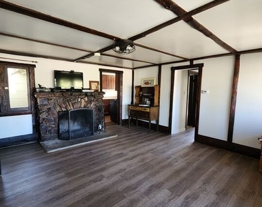 809 Talmadge Road - Photo Thumbnail 13