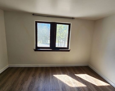 809 Talmadge Road - Photo Thumbnail 29